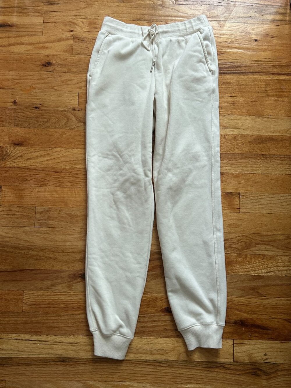 Uniqlo Cream Sweatpants Women's Small Fleece-Lined Heatteach Loungewear *Stains*